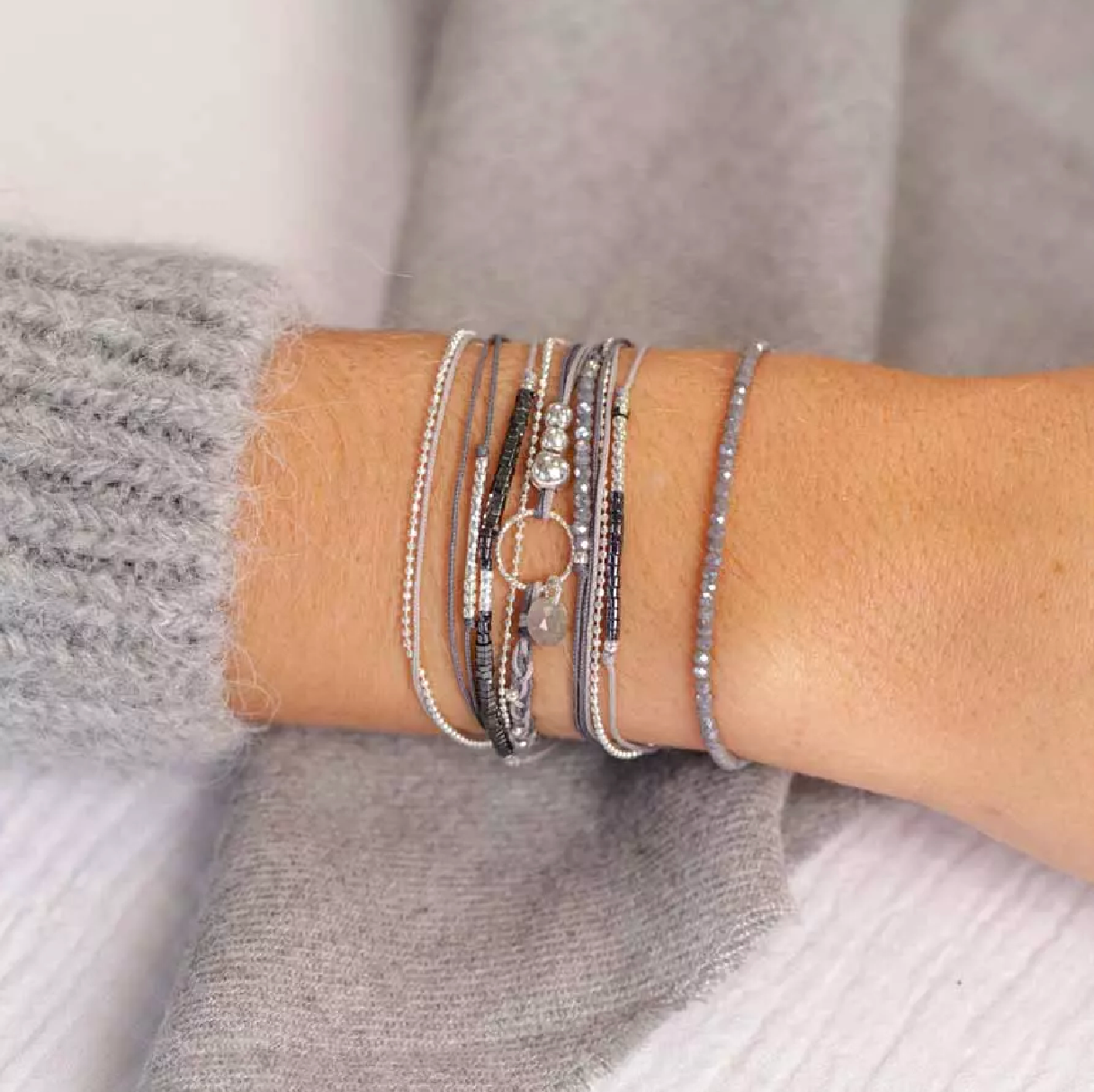 Bracelet DORIANE - Élastique gris